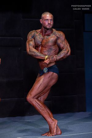 СLASSIC PHYSIQUE +178